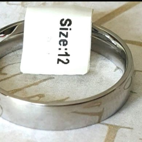 Silver Rhodium Plated Unisex Band Ring Sizes 4.5 9 10 11 12 13.5 14.5 15 - Picture 6 of 6